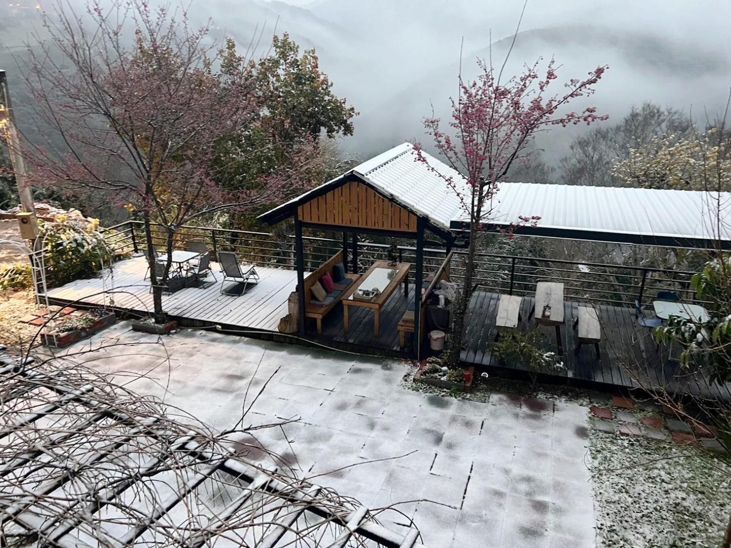 Lala Mountain Homestay‧Cile Farm Hualing ภายนอก รูปภาพ